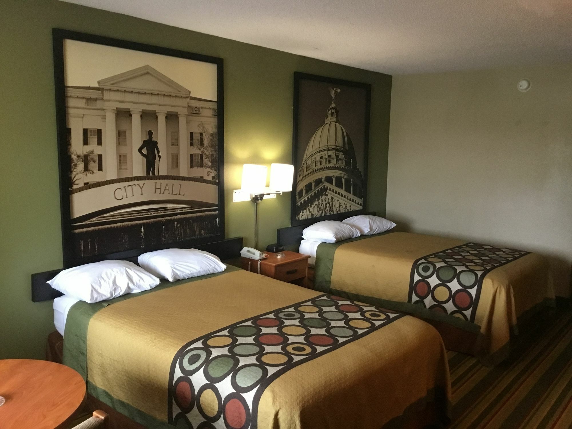 Super 8 By Wyndham Meridian Extérieur photo
